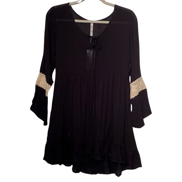 R n B Dresses & Skirts - R n B NWT Black Baby Doll Peasant Boho Dress Bell Sleeves Crochet, Size M